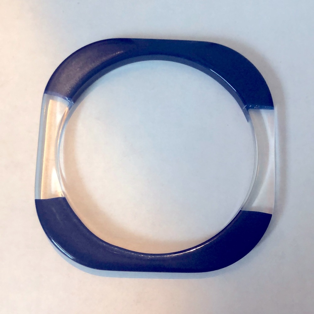 🔥2/$20 Vintage Blue/Clear White Bangle Bracelet by Avon